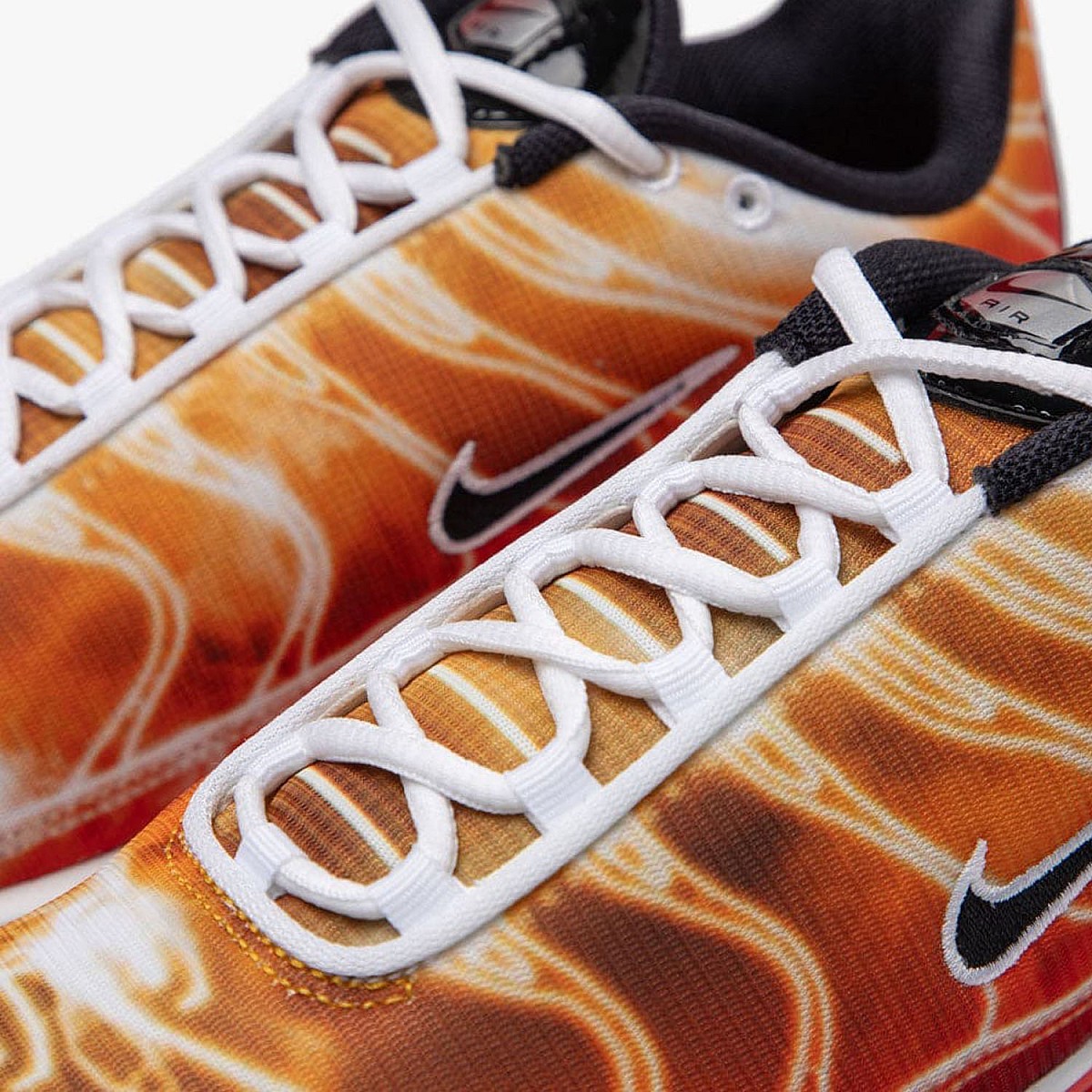 Кросівки Nike AIR MAX Plus OG DZ3531 600 — купити в Україні | Nike